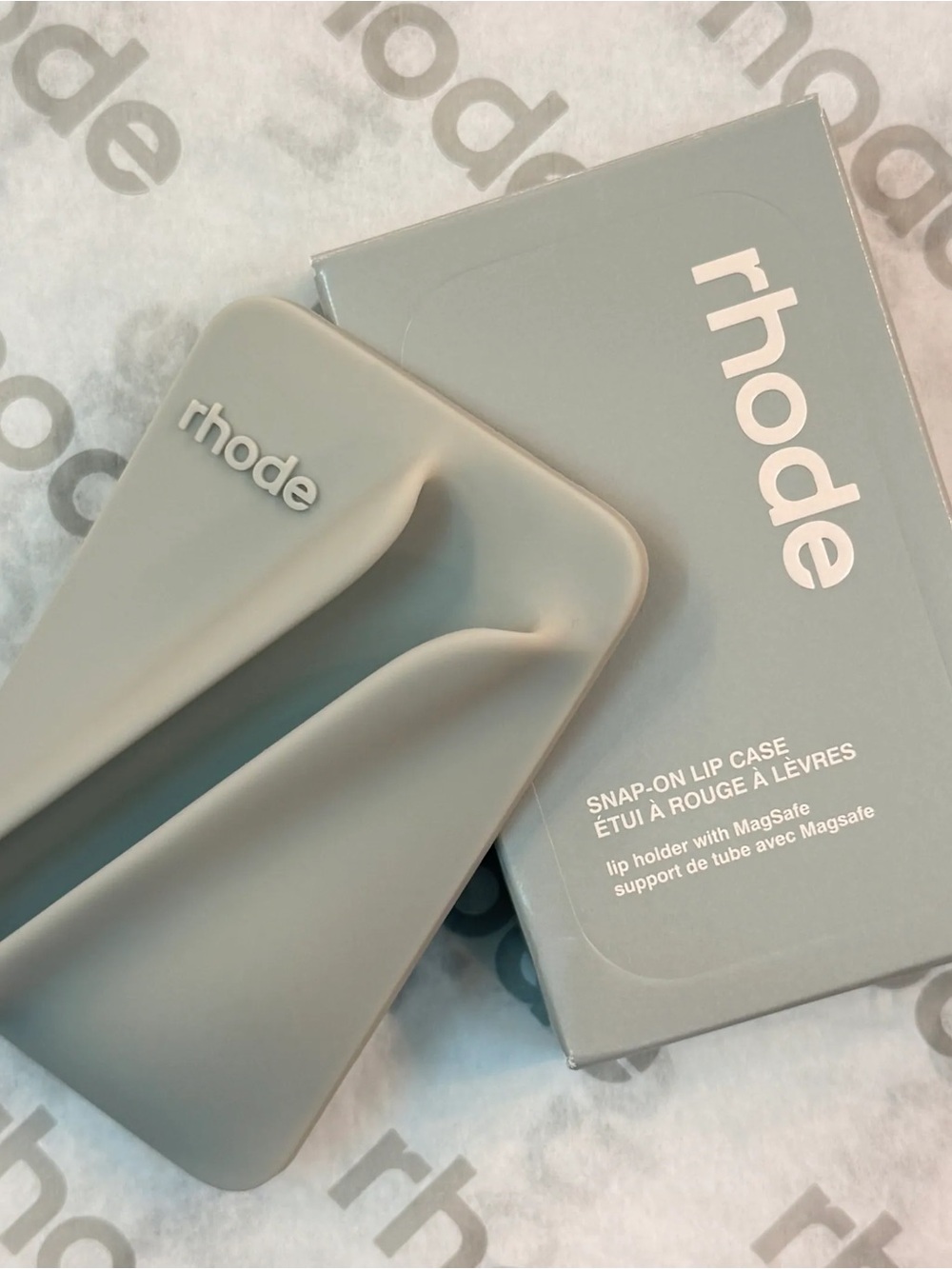 RHODE Sage Silicone Snap-On Lip Case with Lip Holder